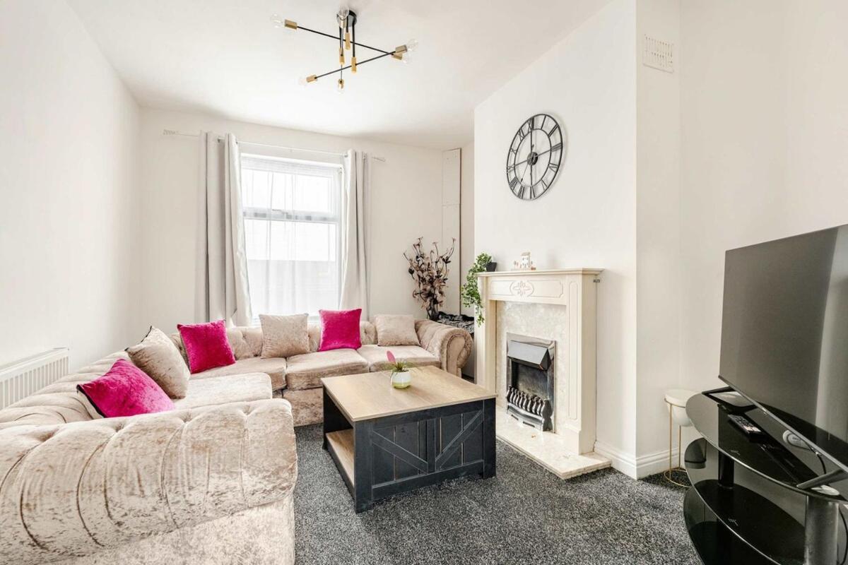 2 Min Walk Etihad Stadium & Coop Arena - 3Br, Free Parking Manchester Kültér fotó